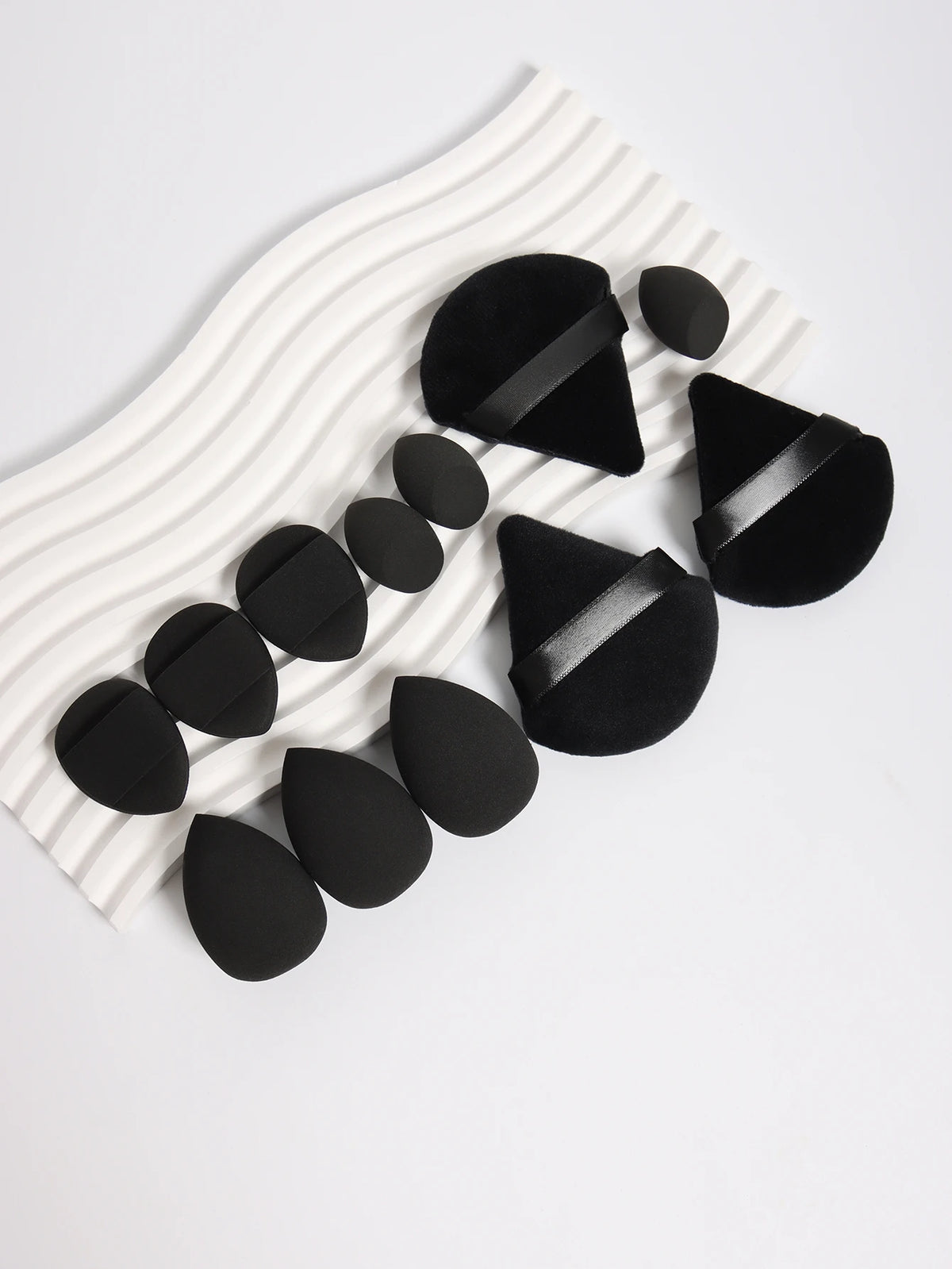 Set de 12 Éponges & Houppettes Maquillage Teint Parfait - PrimeFinds